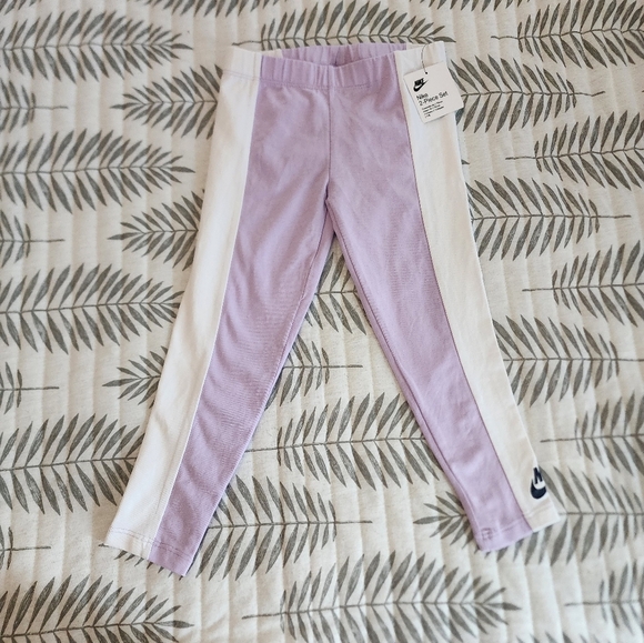 NIKE Girls Little Kids' Sweatshirt And Leggings Set Lilac Purple - Picture 7 of 10